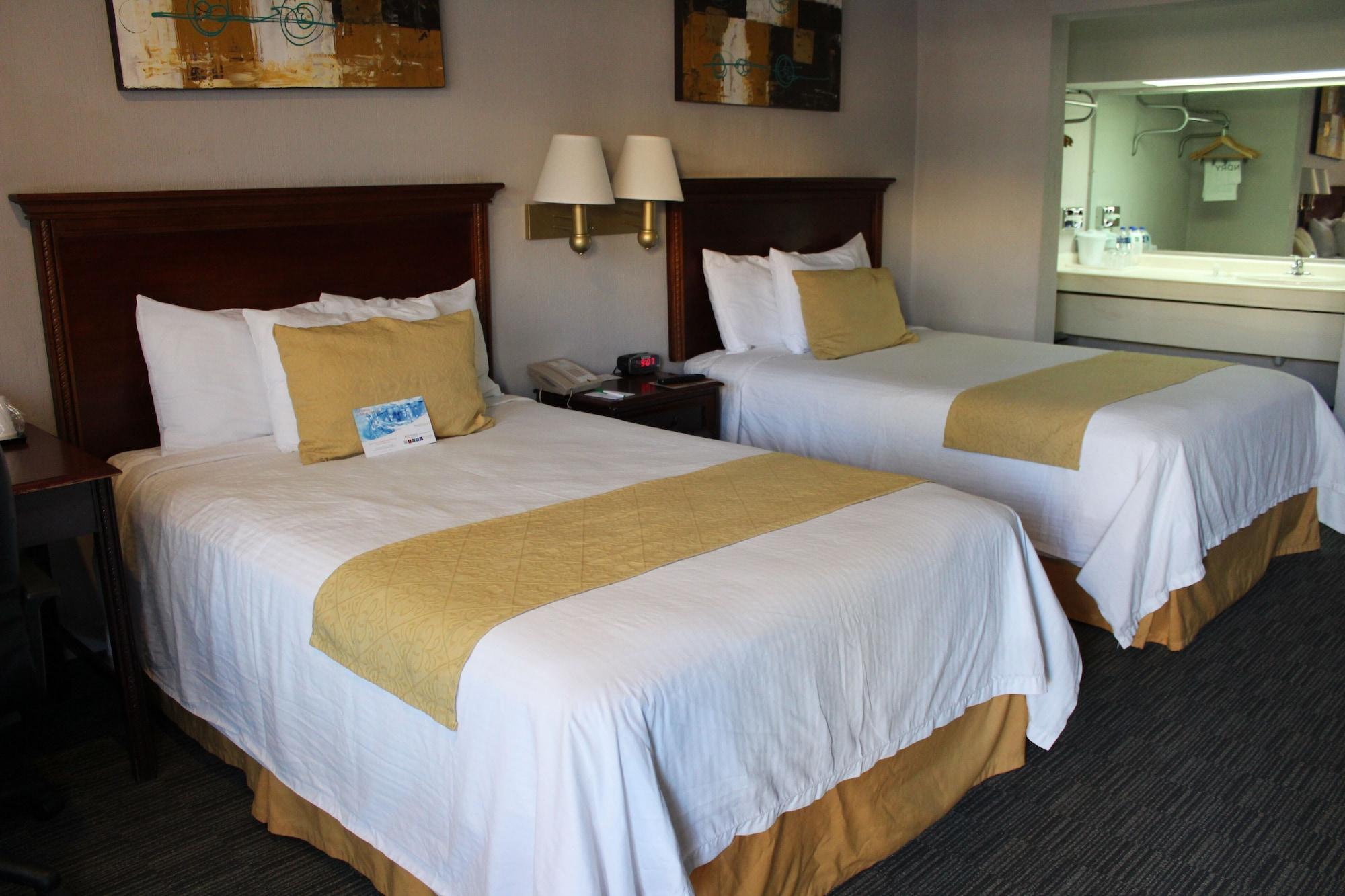 Quality Inn Piedras Negras Buitenkant foto