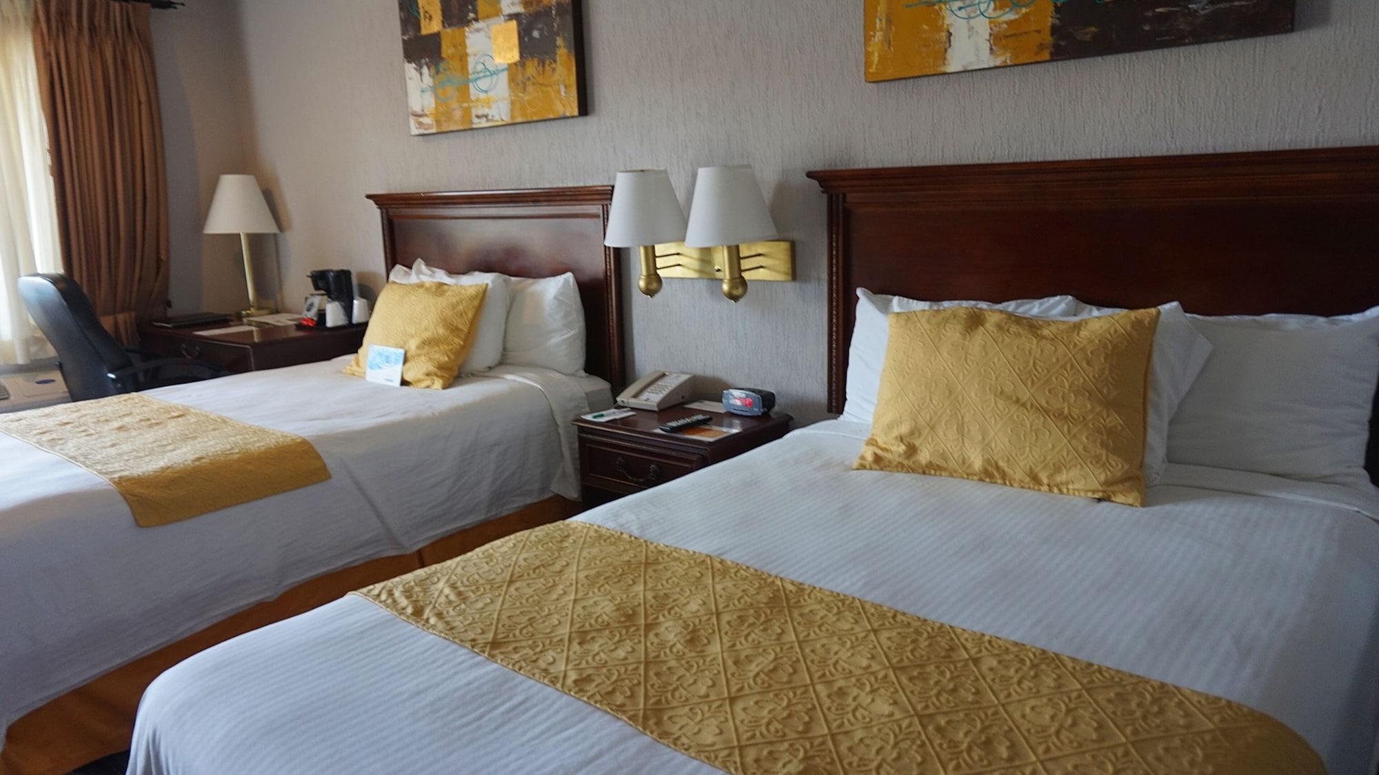 Quality Inn Piedras Negras Buitenkant foto