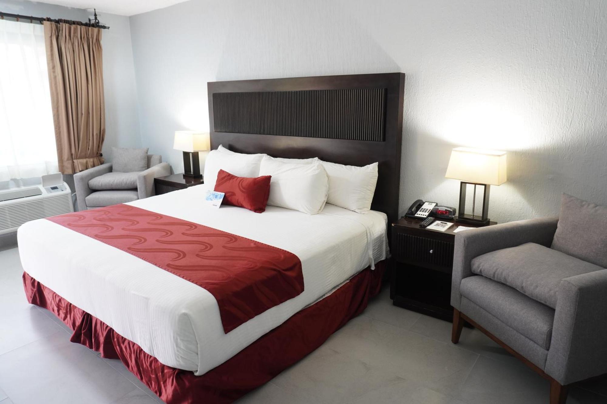 Quality Inn Piedras Negras Buitenkant foto
